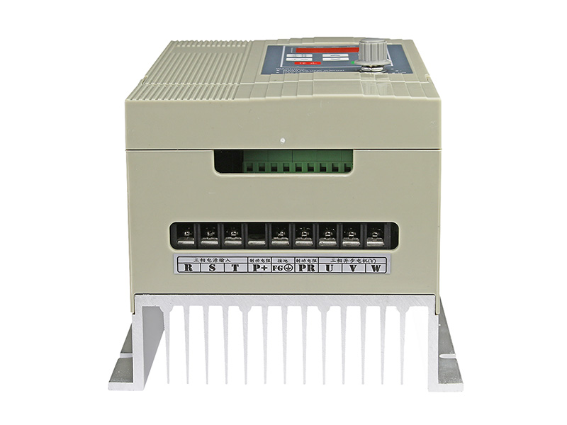 4000H通用變頻器，變頻器三相380V，變頻器廠家，電機(jī)變頻器