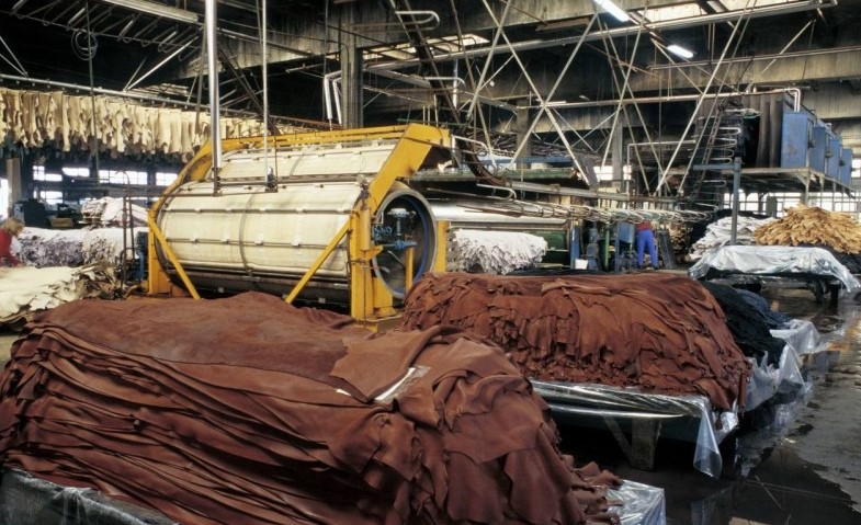 “變頻技術(shù)是為皮革加工企業(yè)帶來自動化的？”